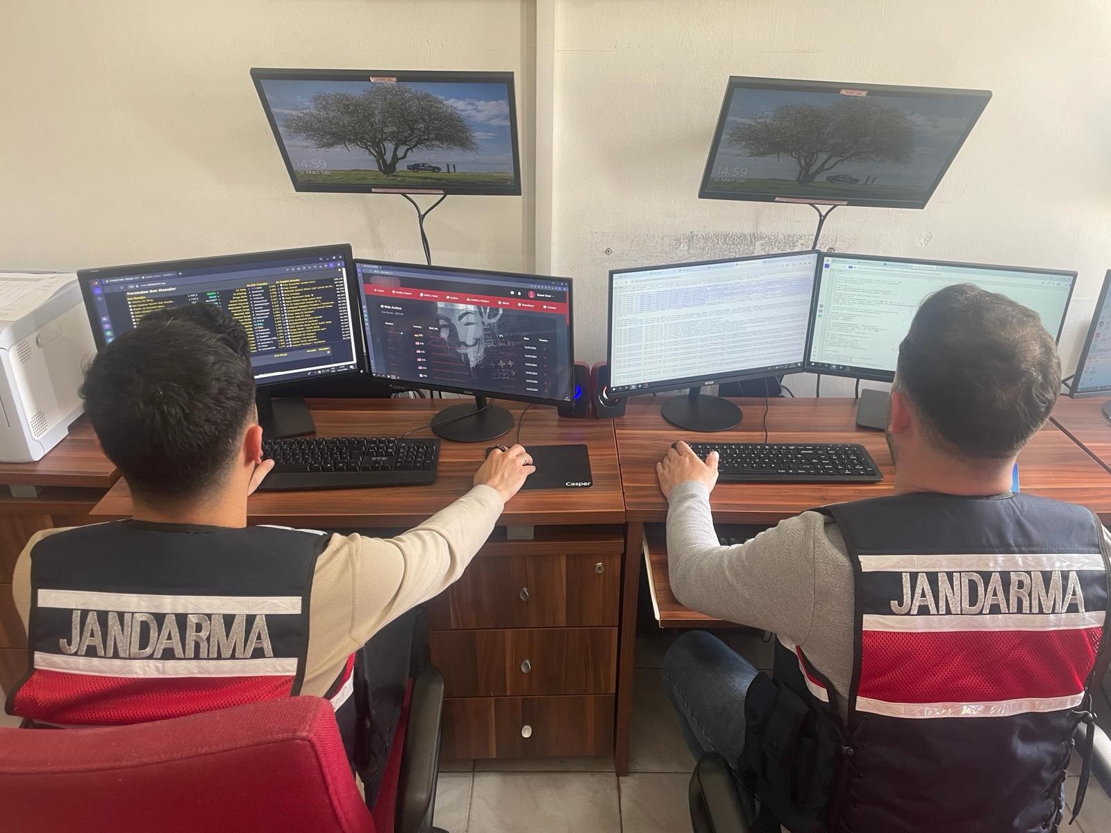 Aydın’da Siber Operasyonda 7 Kişi Yakalandı (2)