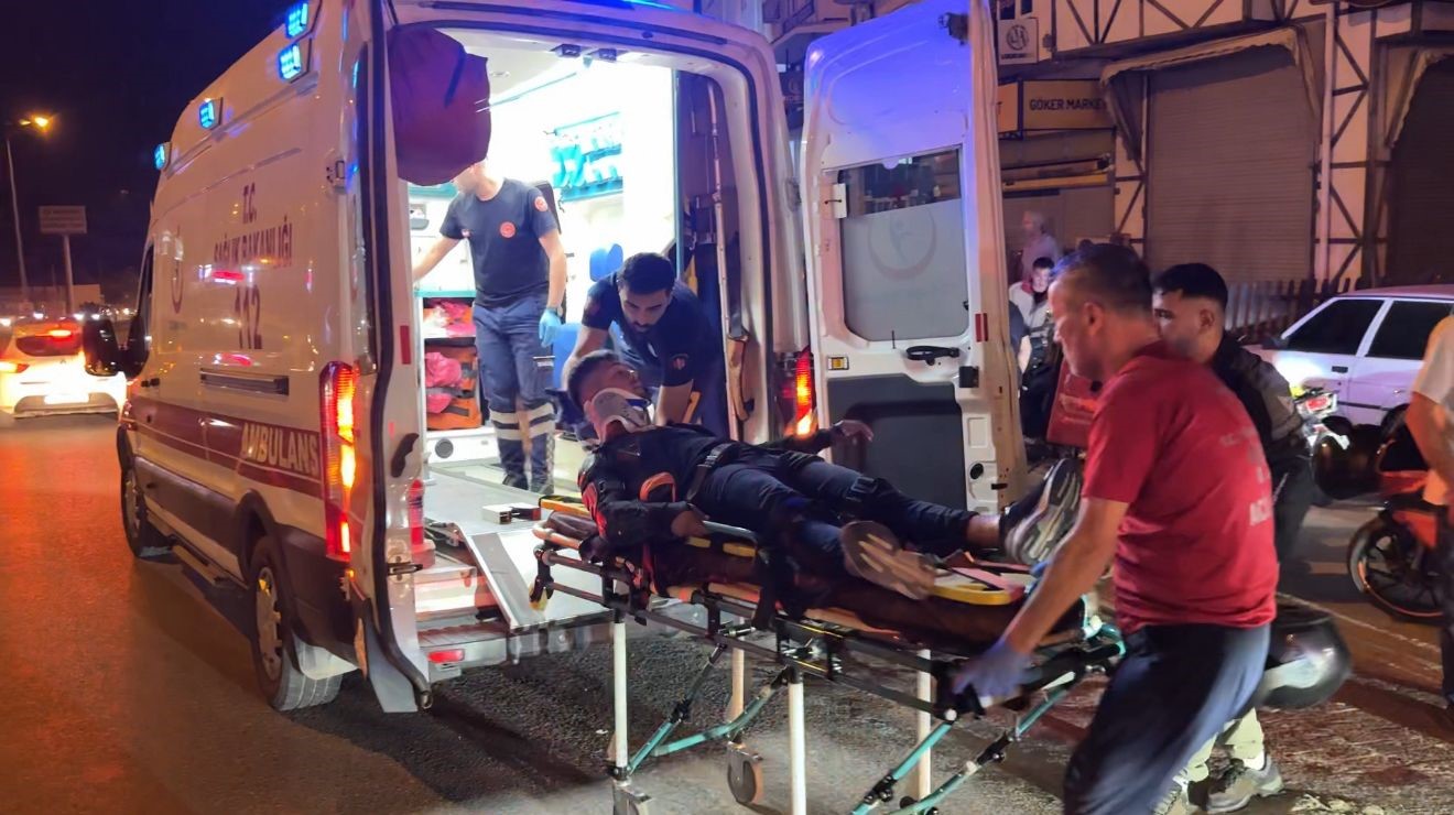 Aydın’da Son Hızla Girdiği Kavşakta Başka Motosiklete Çarptı (4)