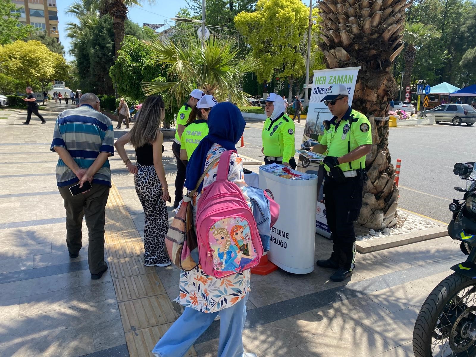 Aydın’da Trafik Ekiplerinden Önemli Bilgilendirme (7)