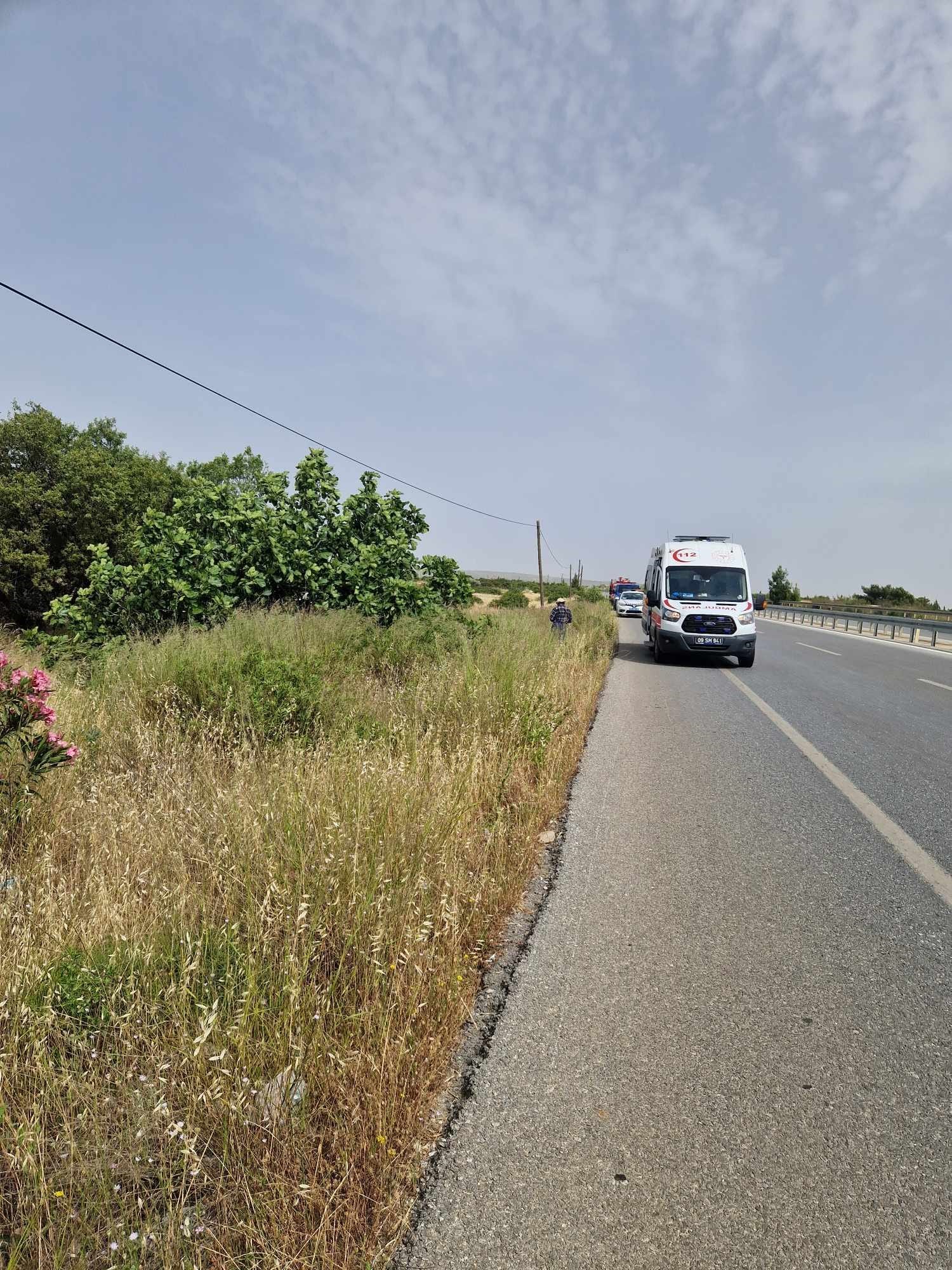Aydın’da Yoldan Çıkan Araç Takla Attı (3)