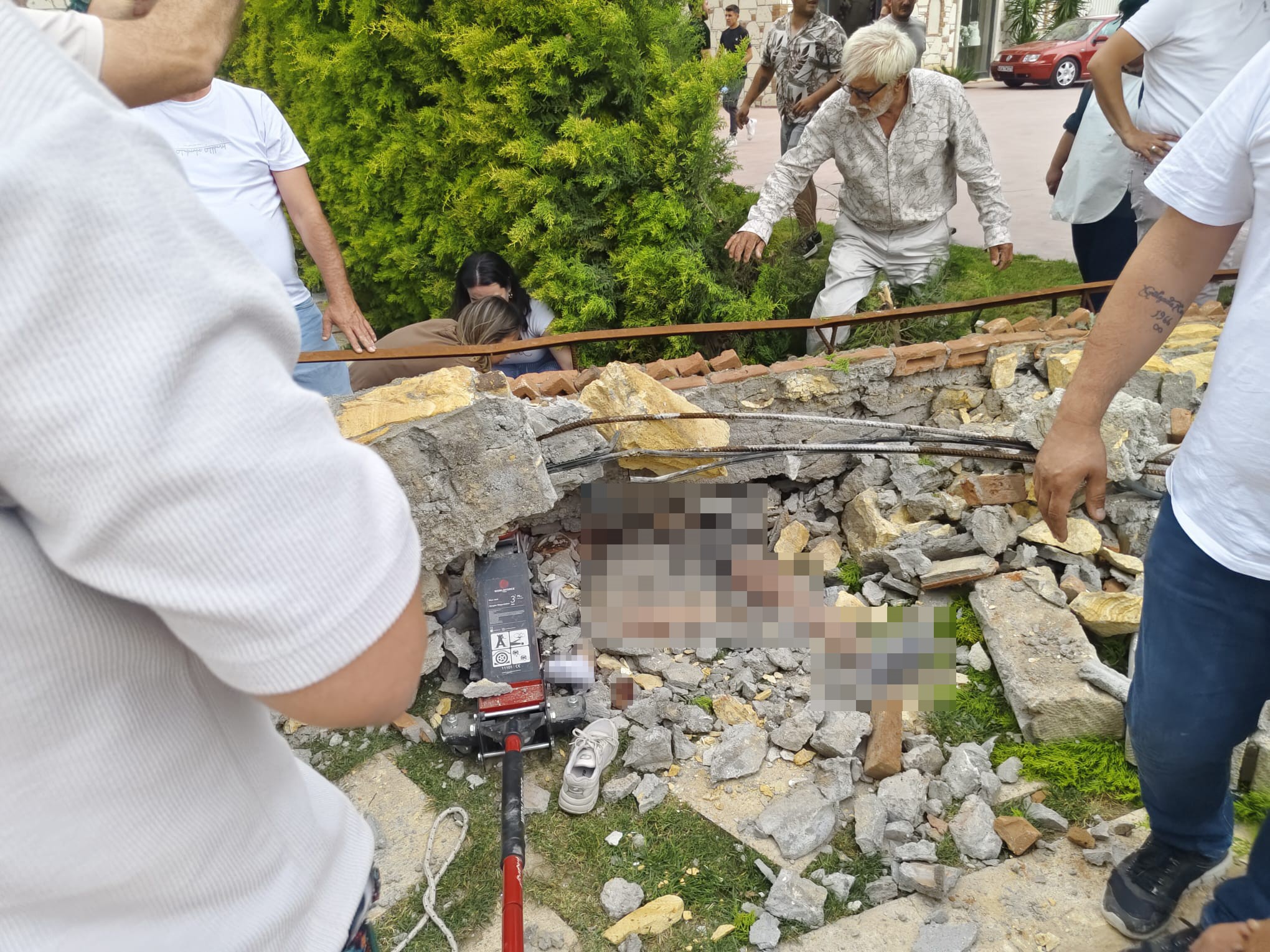 Doktorun Eşi De Hayatını Kaybetti (4)