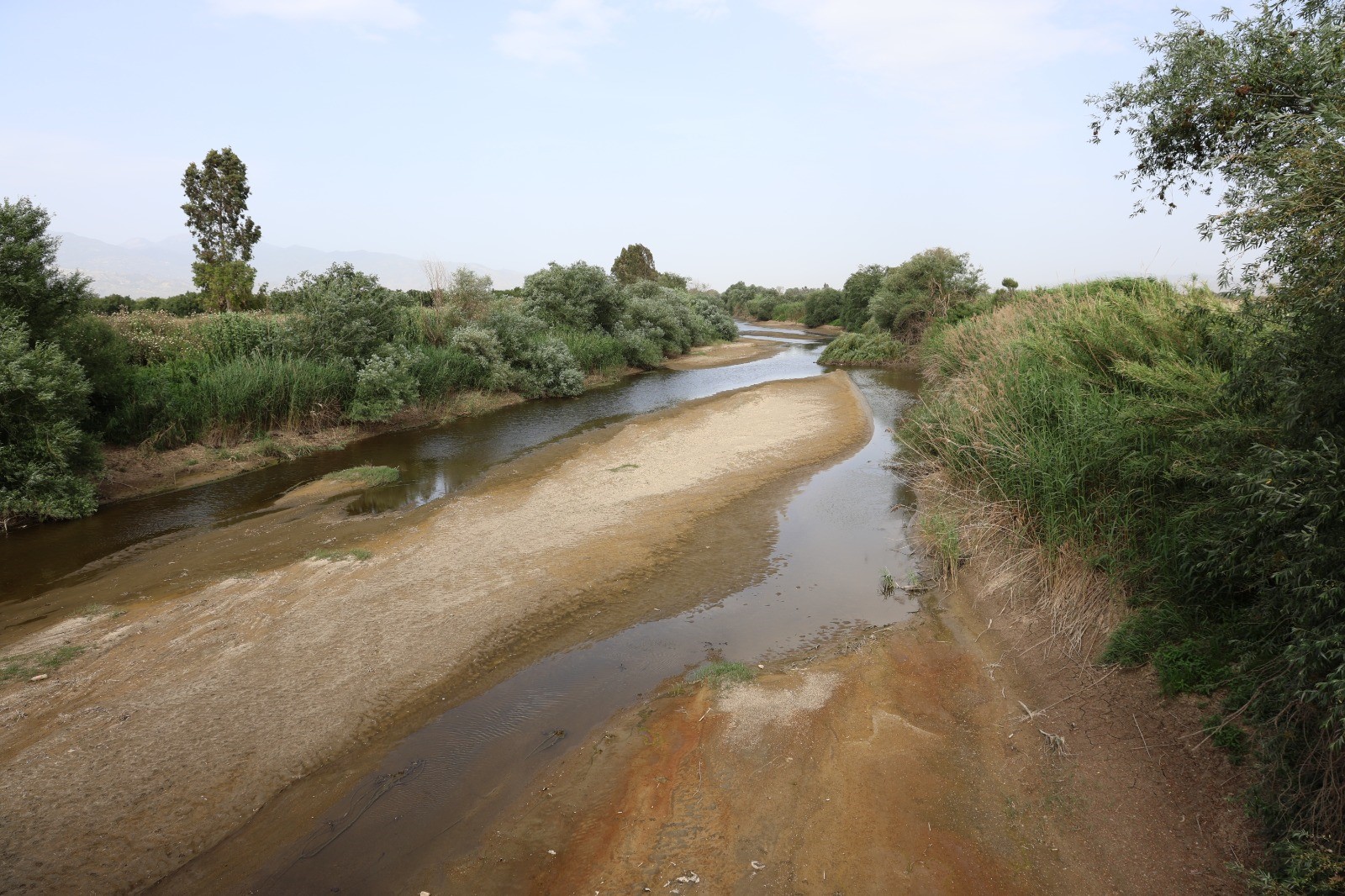 Eskiden Dolup Taşan Menderes Artık Suya Hasret (3)