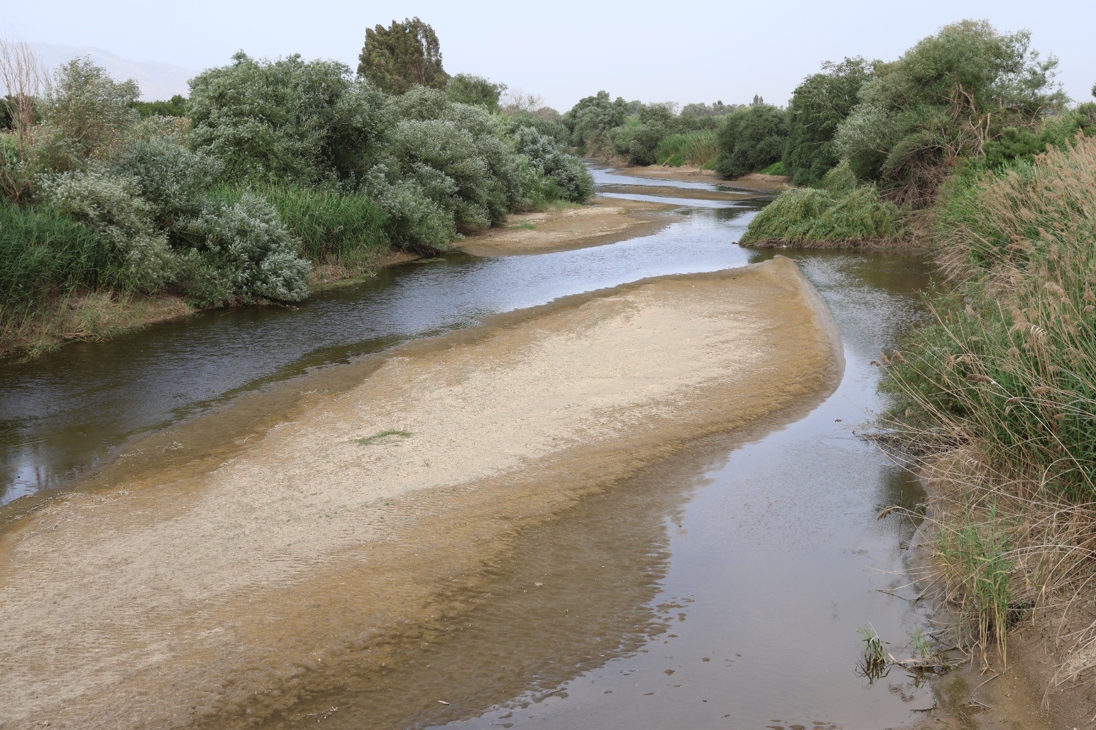 Eskiden Dolup Taşan Menderes Artık Suya Hasret