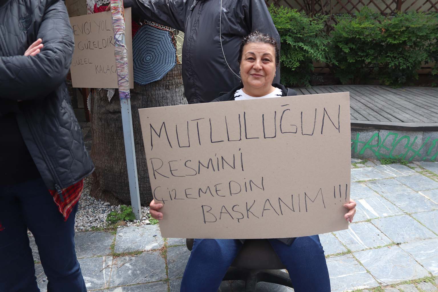 Esnaf Isyan Etti, Belediyeden Kararı Geri Almasını Istiyor (7)