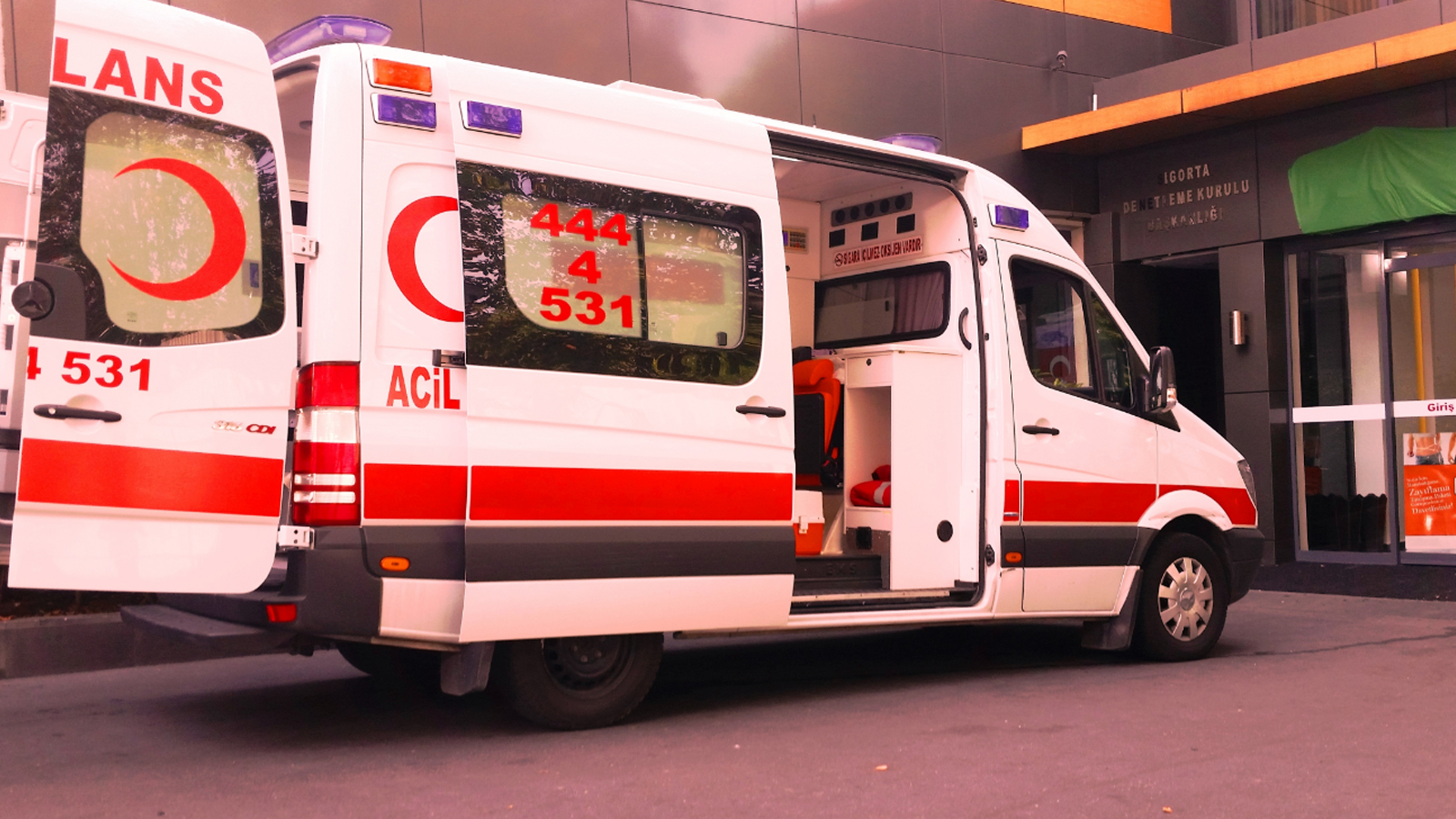 Evde Cansız Bedeni Bulundu-1