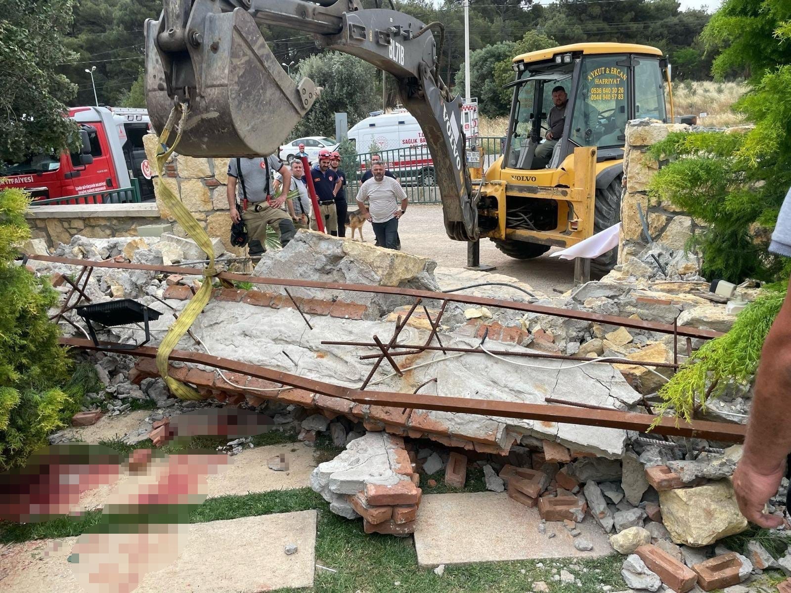 Hayatını Kaybeden Karı Koca Gözyaşlarıyla Uğurlandı (3)