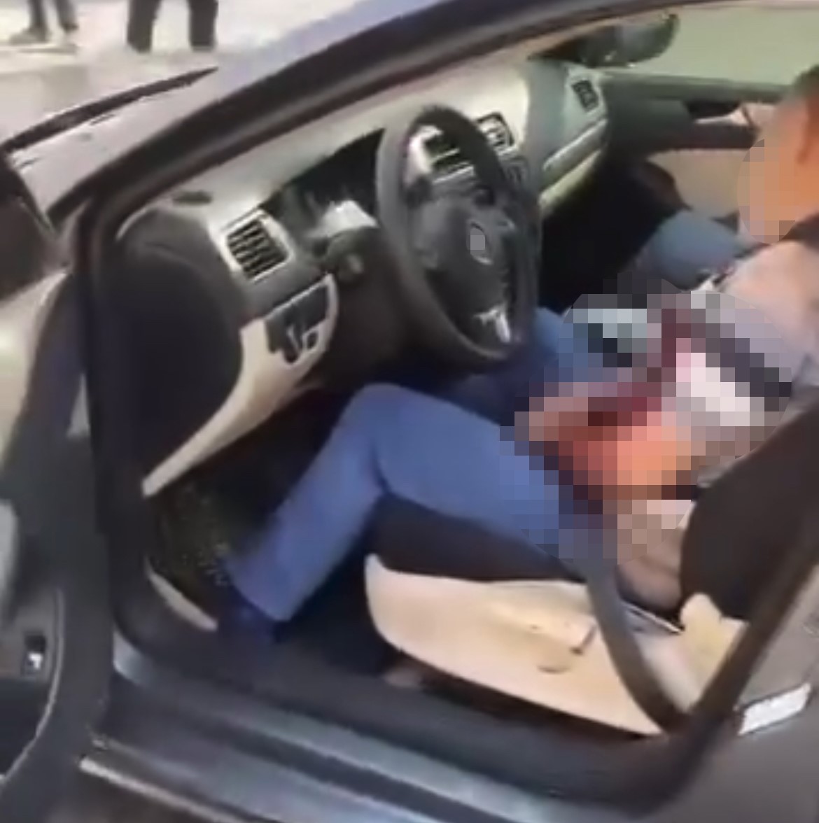 İzmir Aydın Yolunda Dehşet.. Aynı Aileden 3 Kişi Hayatını Kaybetti (2)