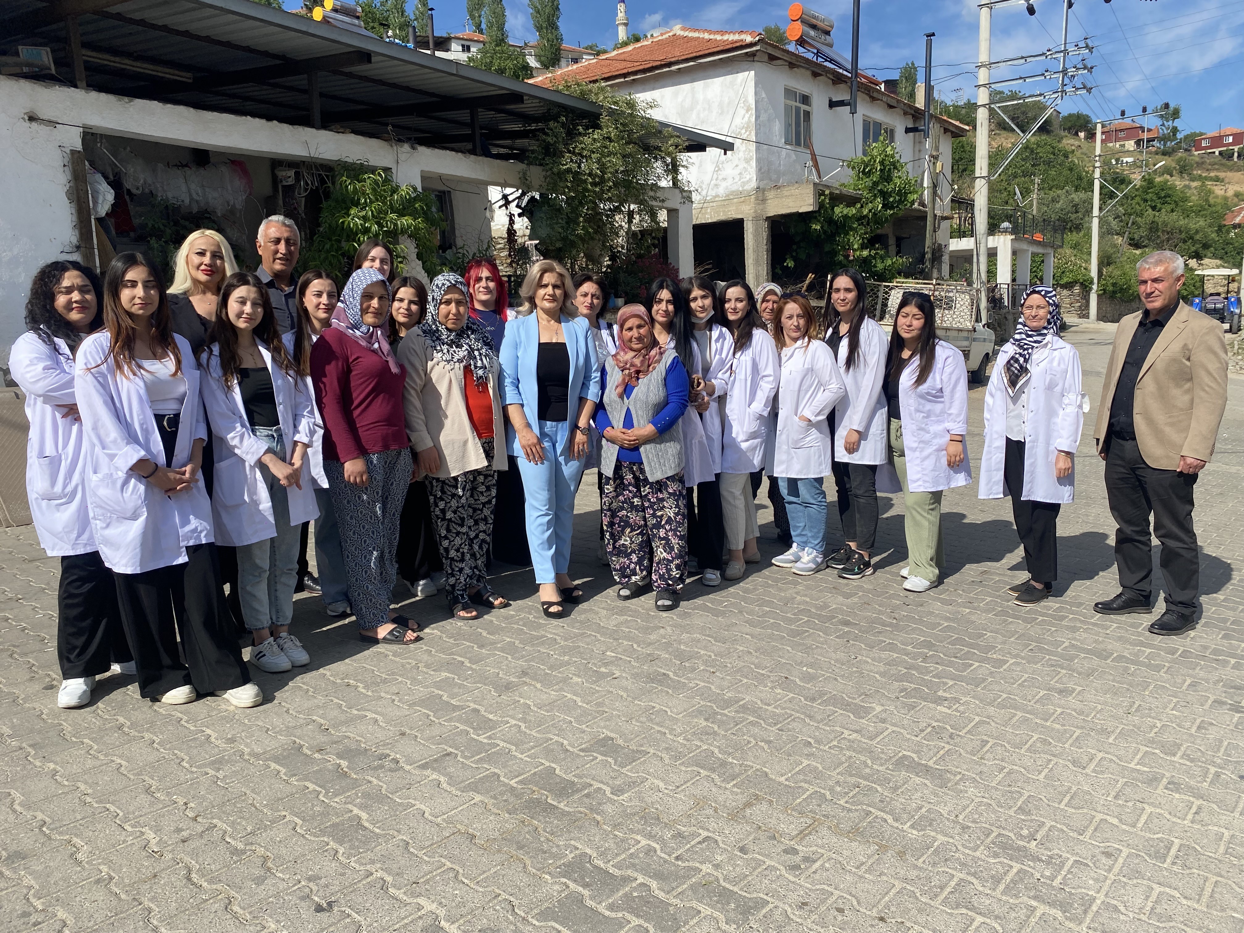 Köy Kahvesi Güzellik Salonuna Döndü (5)