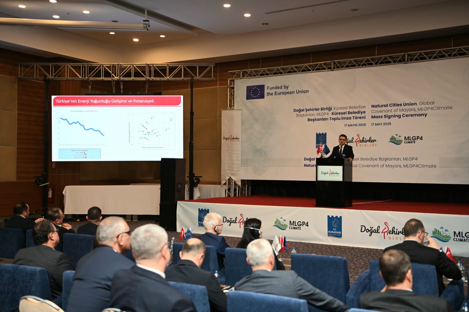 Küresel Belediye Baskanlari Imza Töreni 6