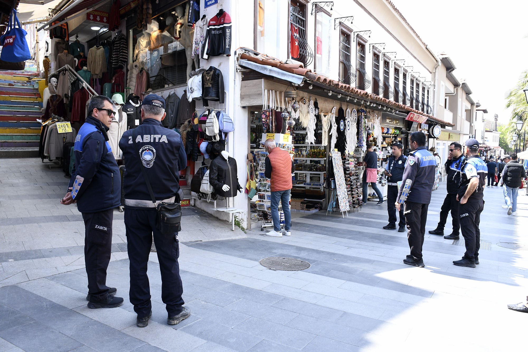 Kuşadası’nda Sıfır Işgaliyeden Taviz Yok (4)