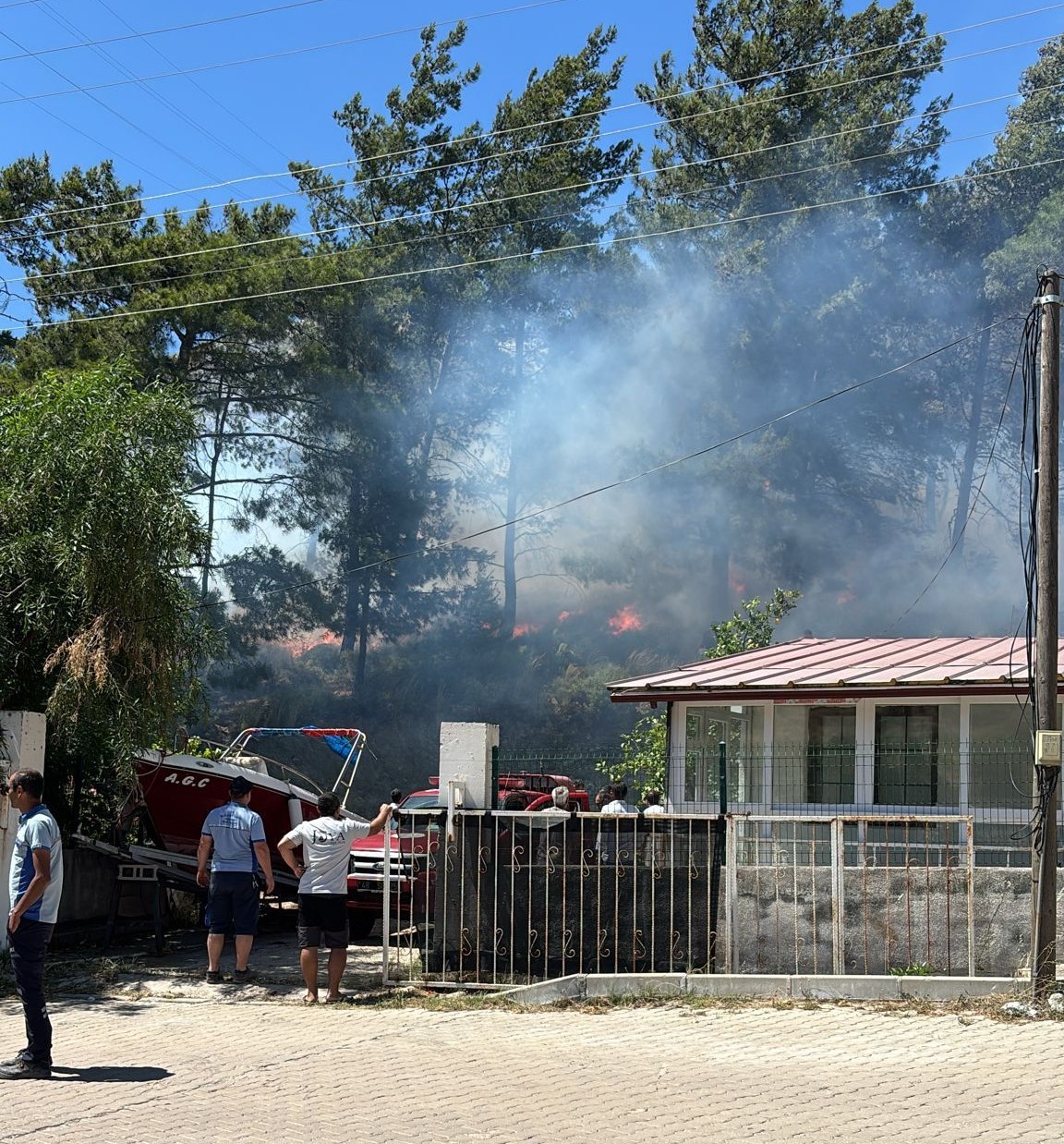 Marmaris’te Orman Yangını Çıktı