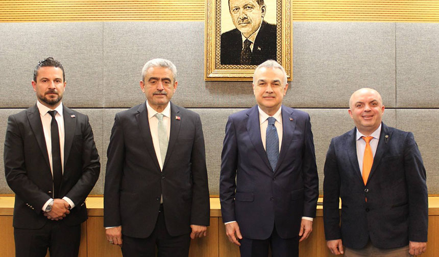 Mhp Aydın İl Başkanı Haluk Alıcık’tan Ak Partili Savaş’a Ziyaret (4)