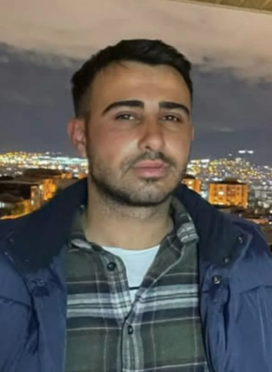 Tırla Otomobil Çarpıştı, 23 Yaşındaki Genç Hayatını Kaybetti (2)