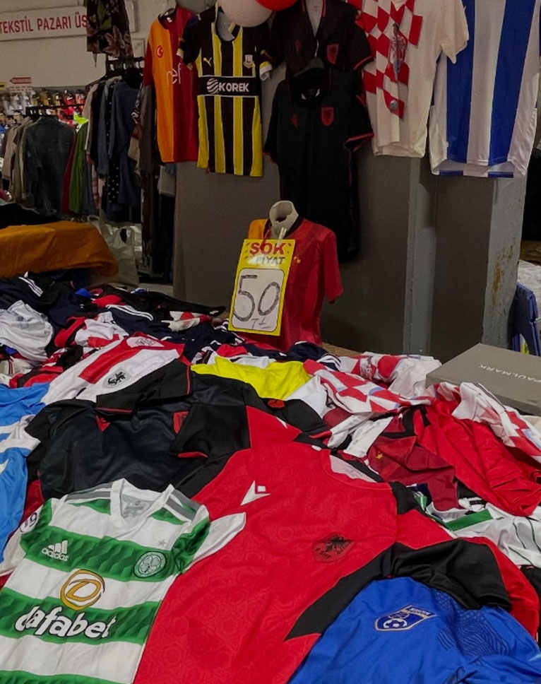 Yeni Bir Alışveriş Cenneti.. Aydın, İzmir, Denizli Bu Pazarda Buluşuyor (9)