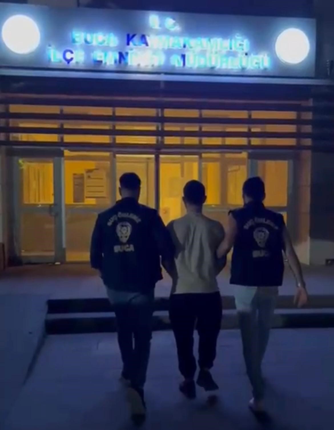 26 Yaşındaki Kadın Yakalandı! (2)