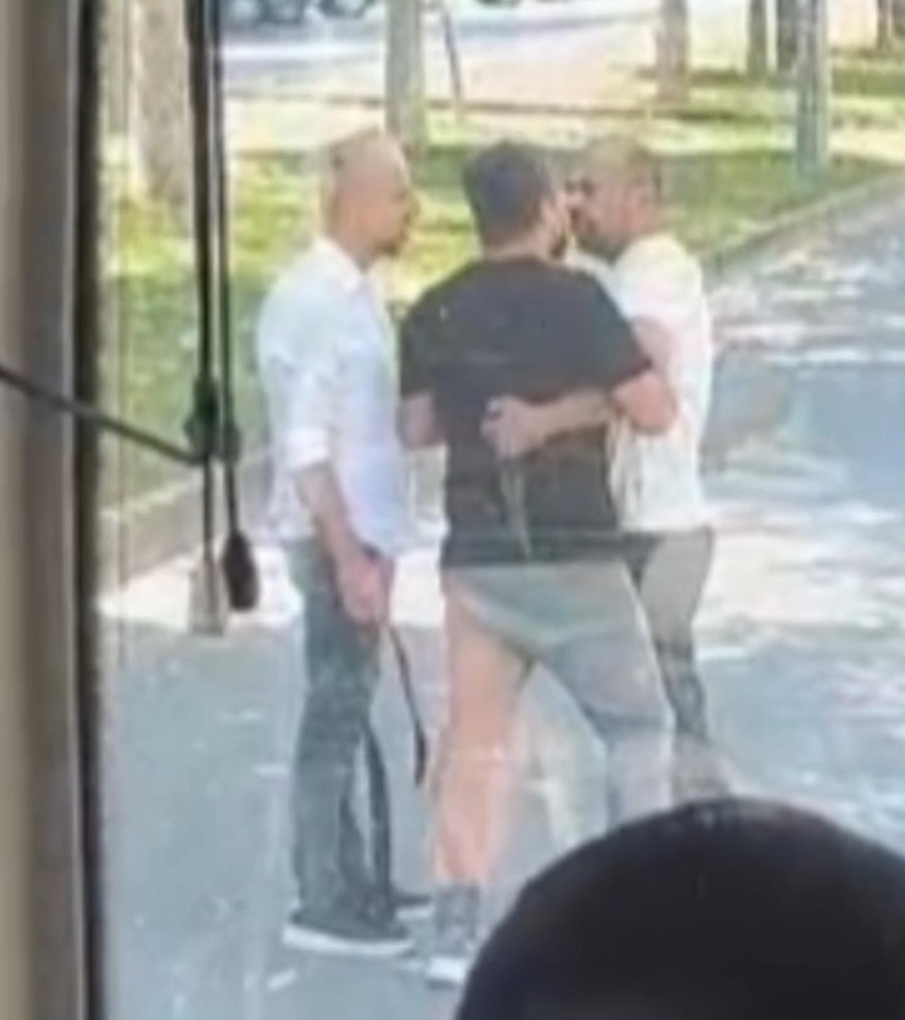 Akrabalarını Kemerle Boğmaya Çalışan Şüpheliler Ile Ilgili Sıcak Gelişme (2)