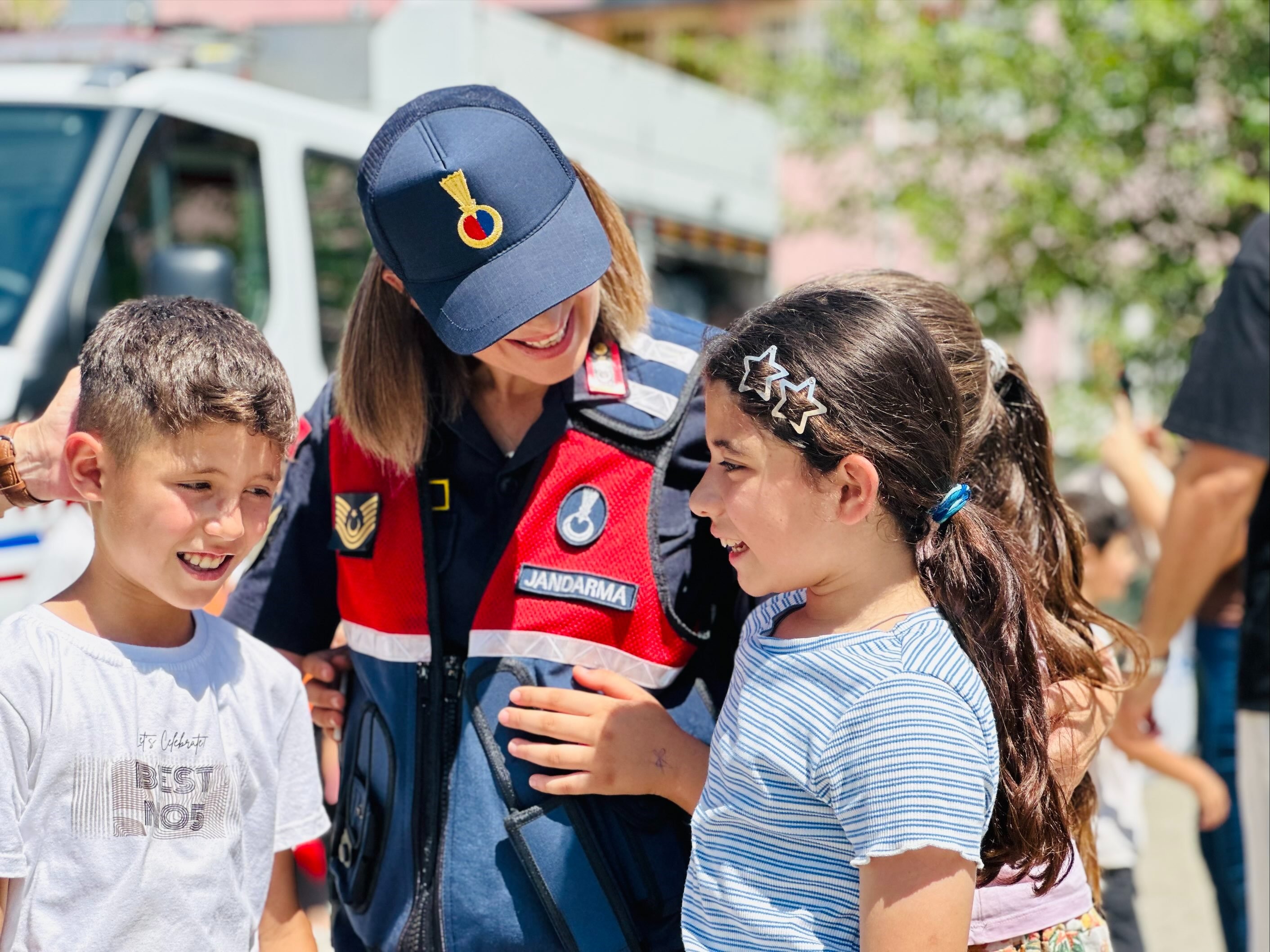 Aydın’da Miniklere Jandarmadan Sürpriz (5)