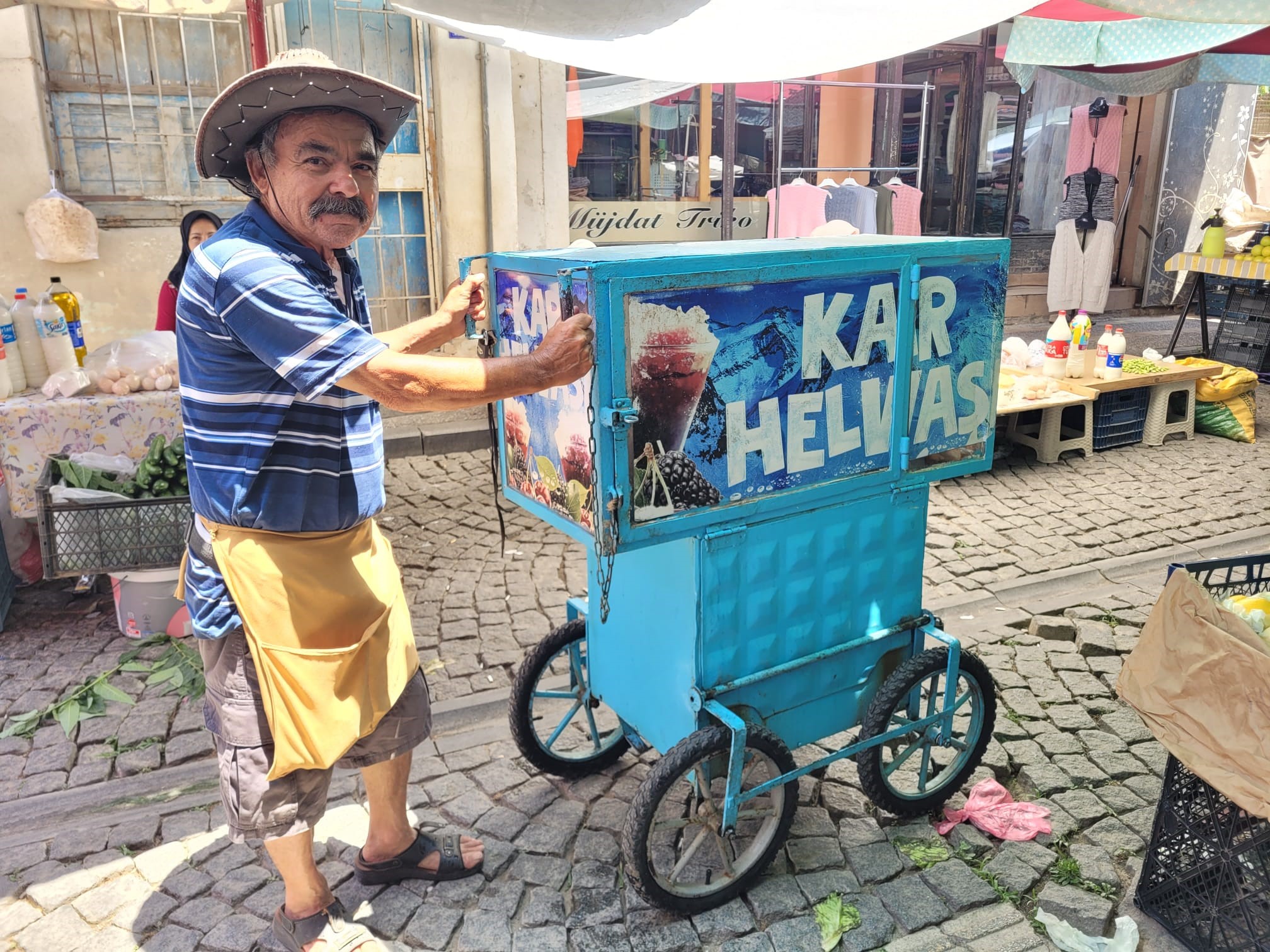 Aydın’da Pazarın Ateşini Lezzetle Düşürüyor (6)