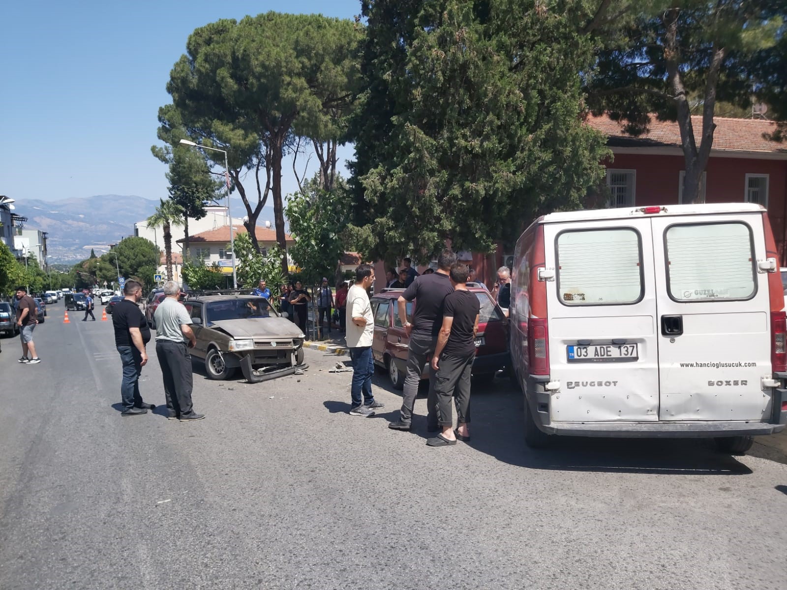 Aydın’da Zincirleme Trafik Kazası (3)