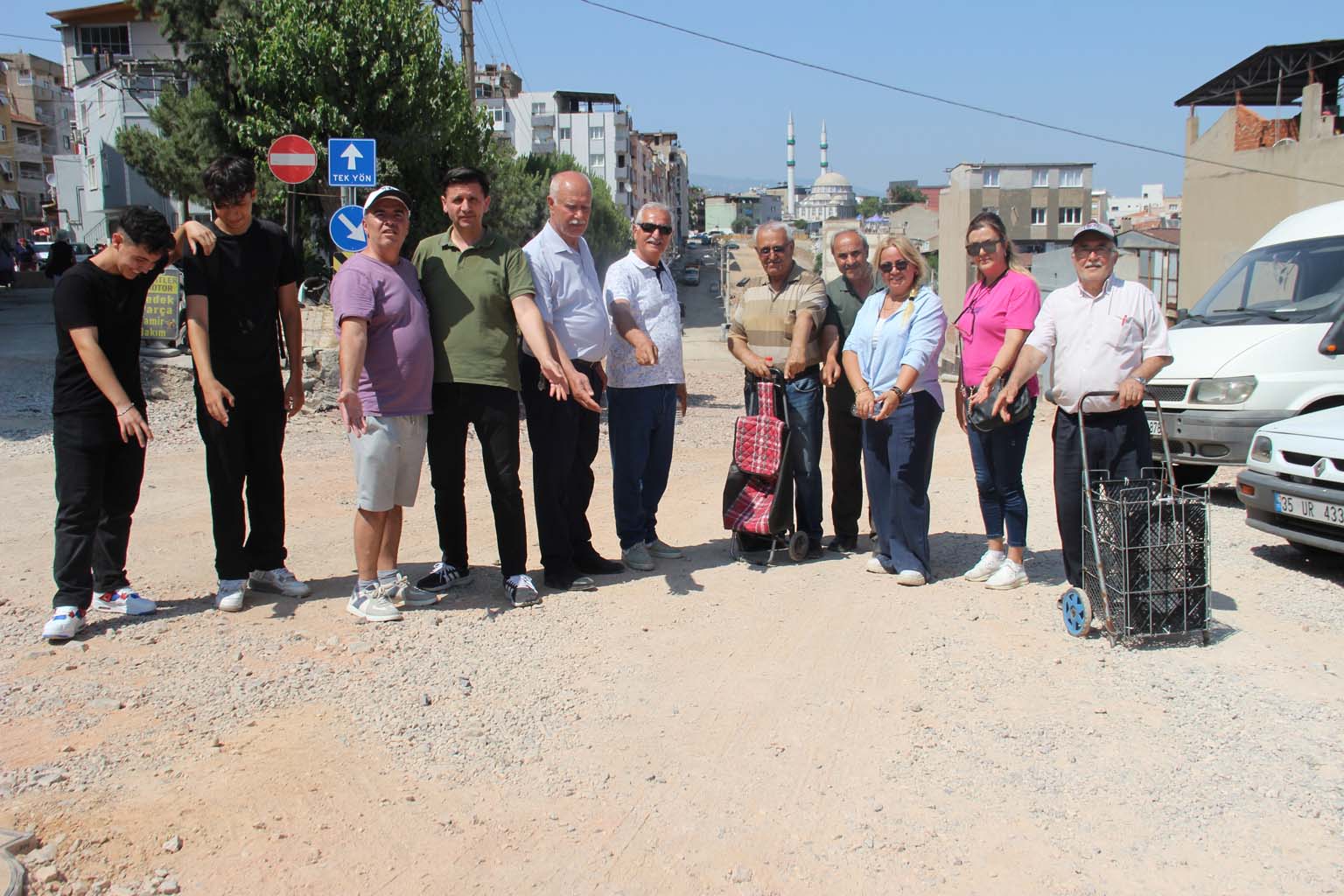 Bu Bulvar Çıkmaz Sokaklara Çıkıyor (3)