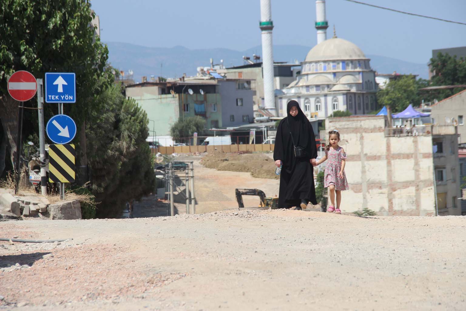 Bu Bulvar Çıkmaz Sokaklara Çıkıyor (4)