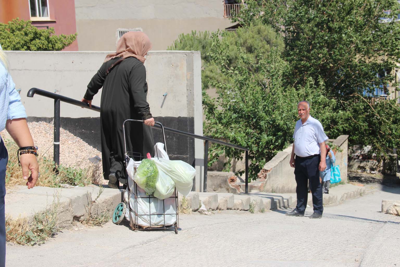 Bu Bulvar Çıkmaz Sokaklara Çıkıyor (5)