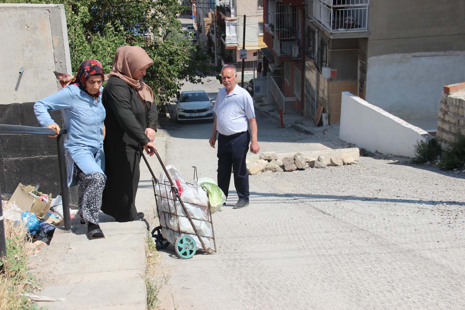 Bu Bulvar Çıkmaz Sokaklara Çıkıyor (6)