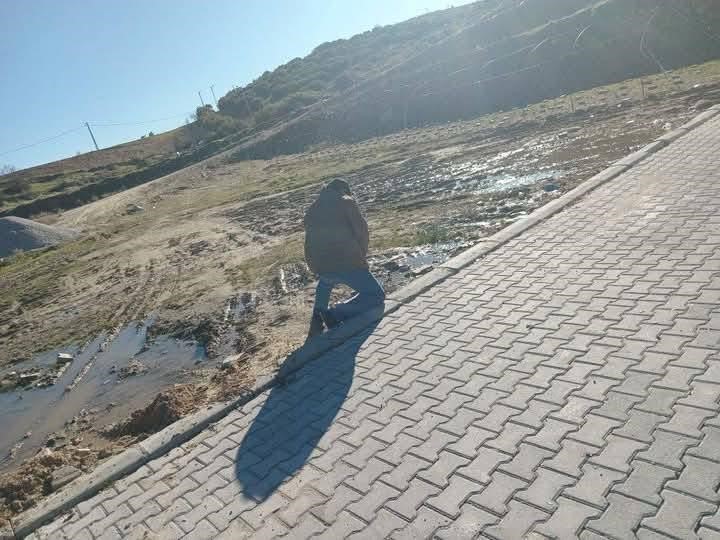 Bu Mahallede Düğünler Samanlıkta Yapılıyor (2)