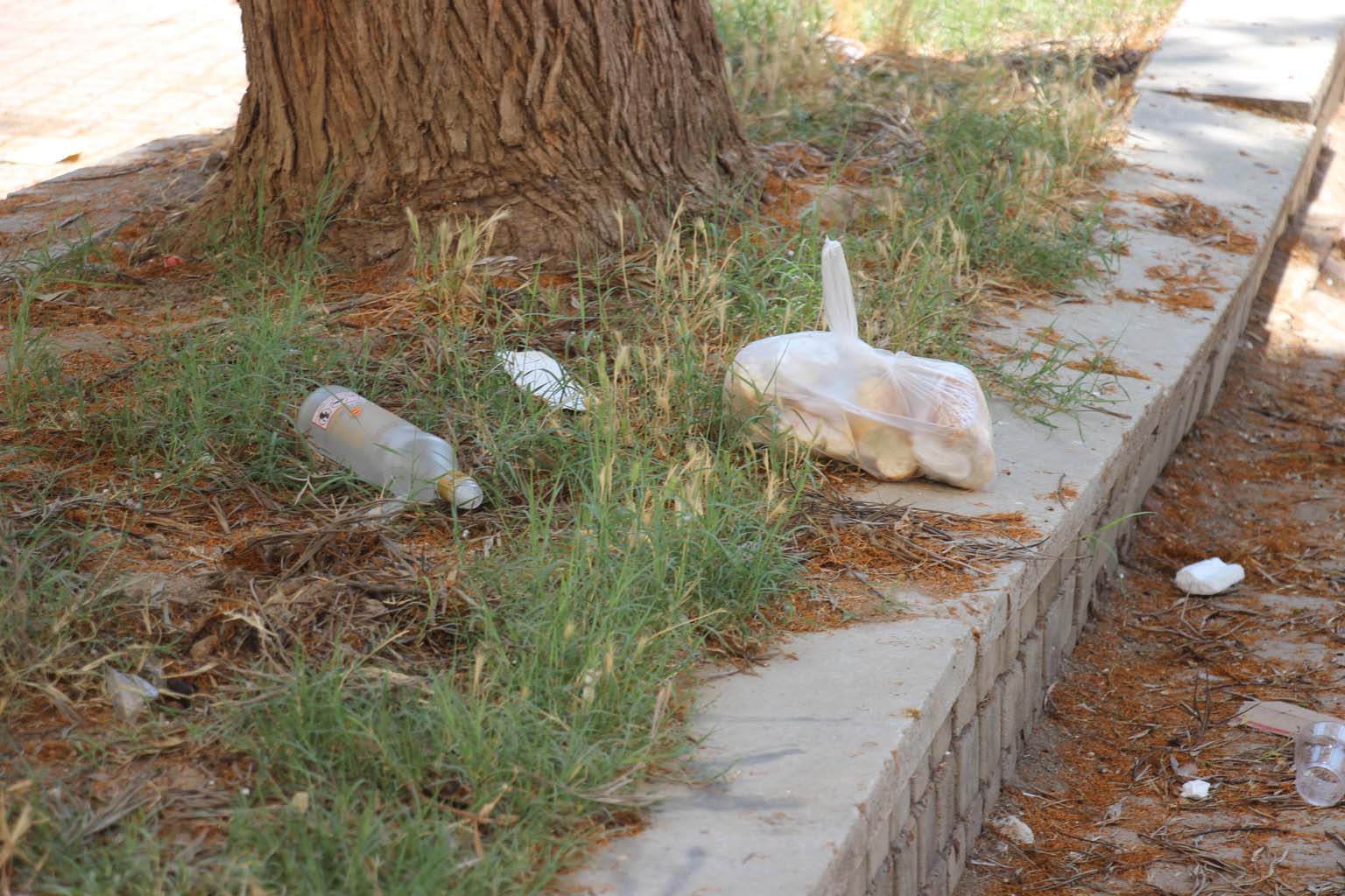 Burası Aydın Efeler! Çocukların Oynayacağı Alan Çöplüğe Döndü (6)