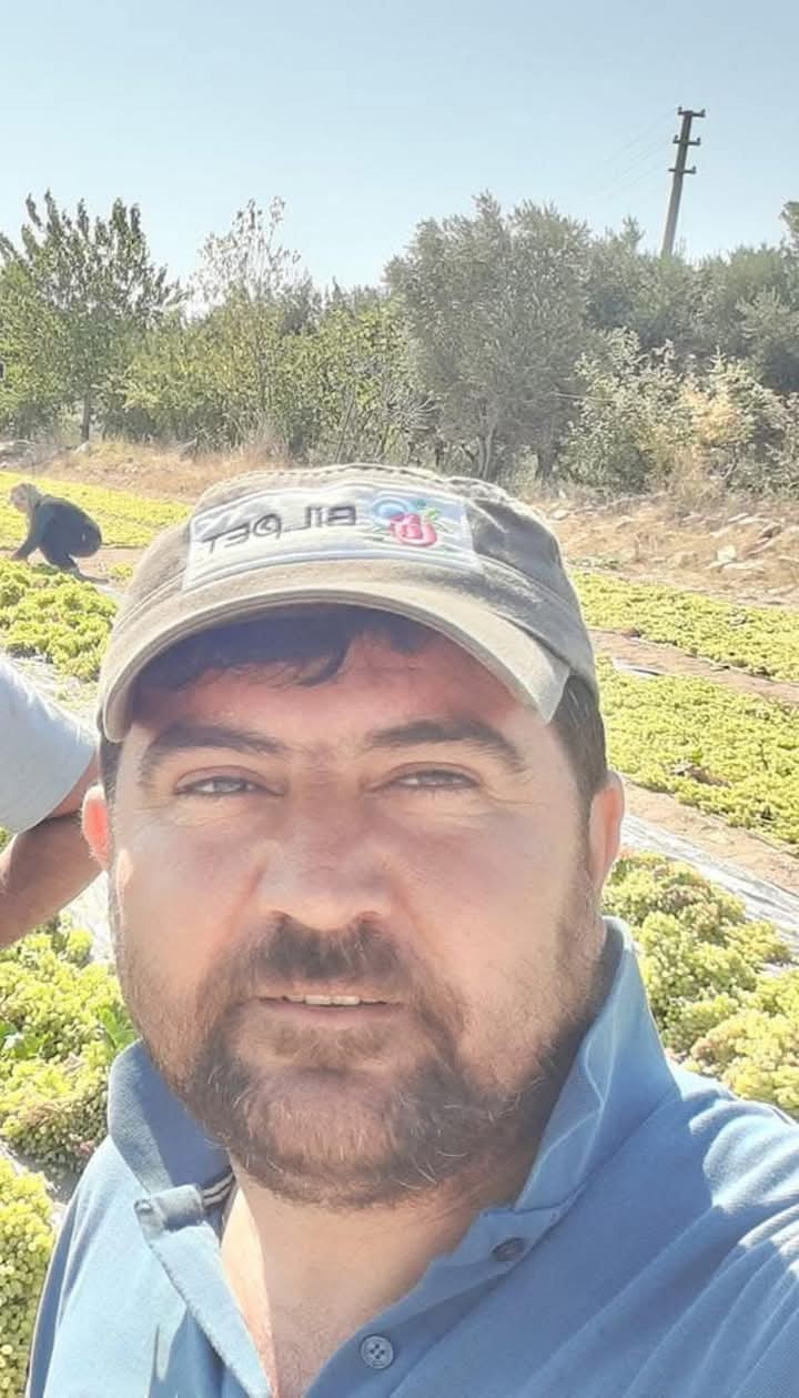 Devrilen Traktörün Altında Kalan Çiftçi Hayatını Kaybetti.. Evli Ve 1 Çocuk Babasıydı