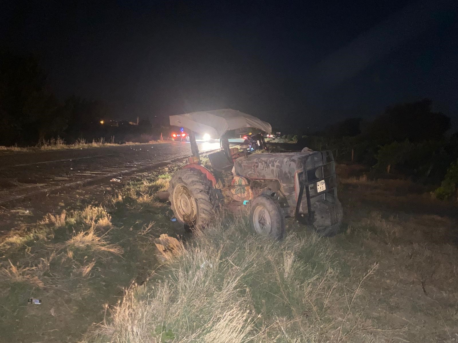 Feci Kazada Hayatını Kaybetti.. 4 Kişi De Yaralı (3)