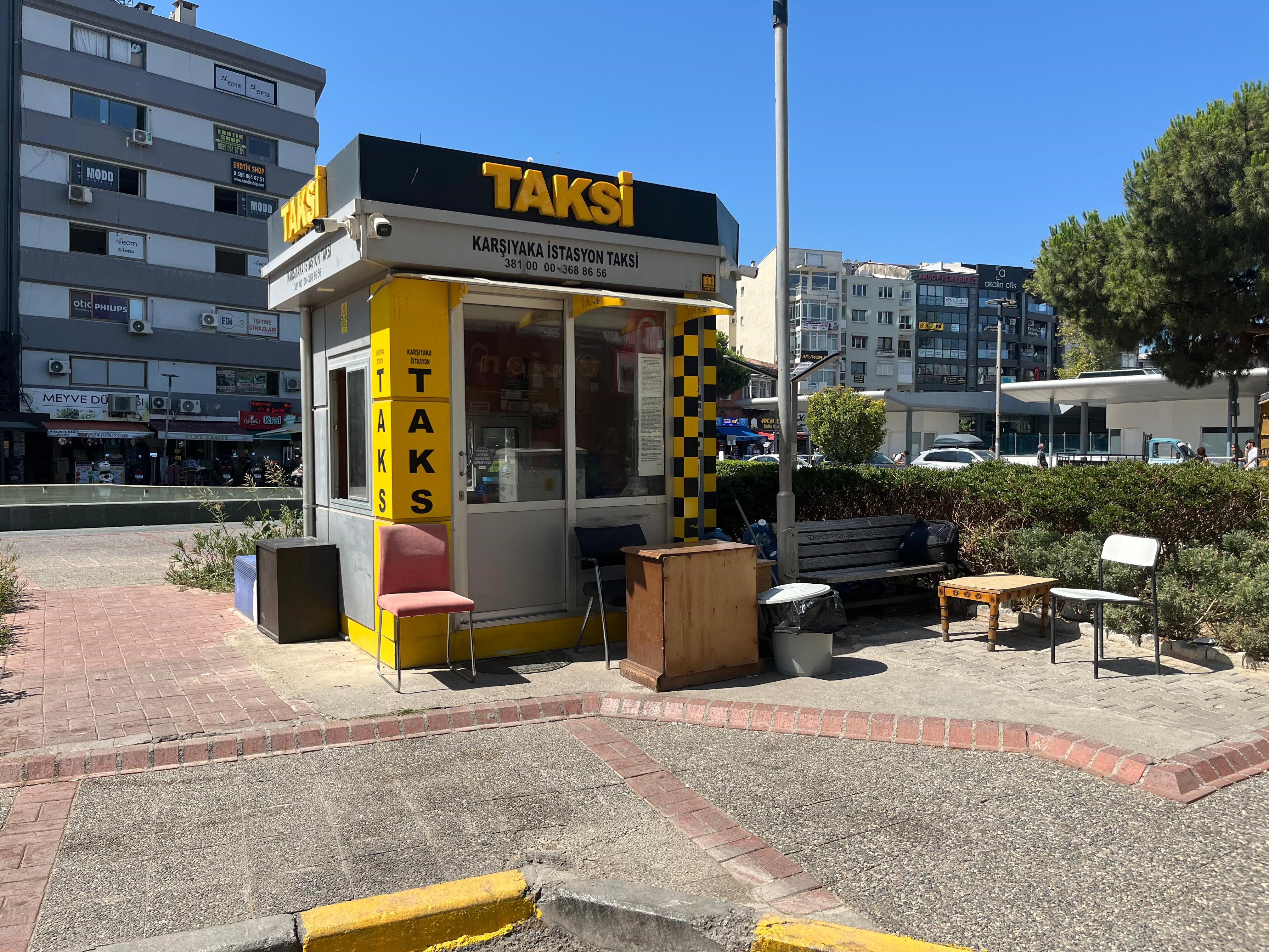 Fenalaşan Arkadaşına Müdahale Etti, Ikisi De Kalp Krizi Geçirip Vefat Etti (8)