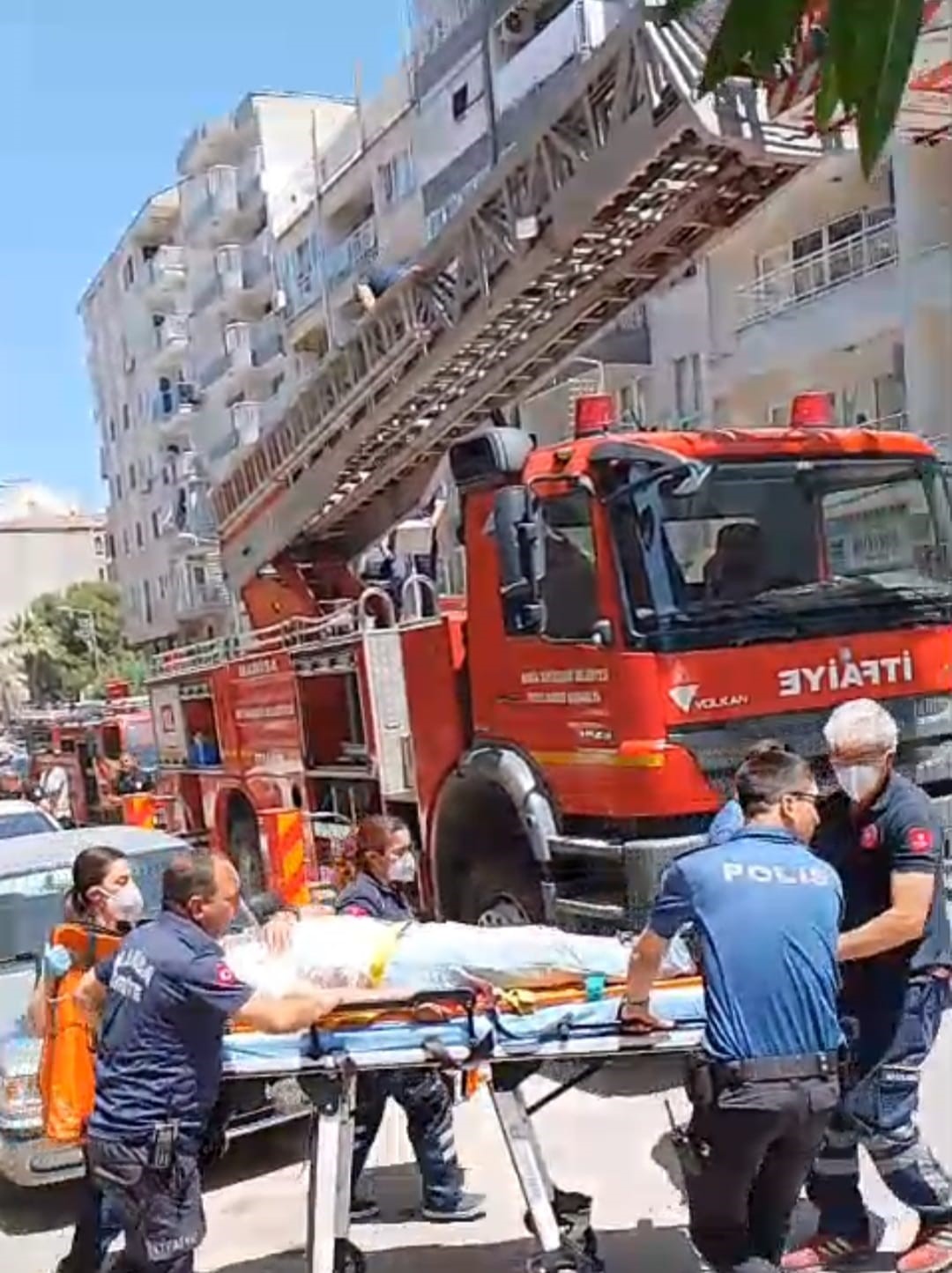 İtfaiyenin Müdahalesiyle Hayata Tutundu (3)