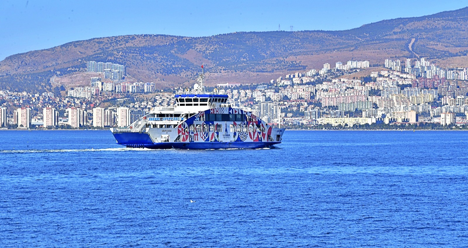 İzmir'de Feribot Sefer Ve Ücret Tarifesine Düzenleme (2)