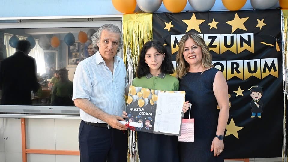 Kaymakam Keklik Öğrencilerin Karne Sevincine Ortak Oldu (3)