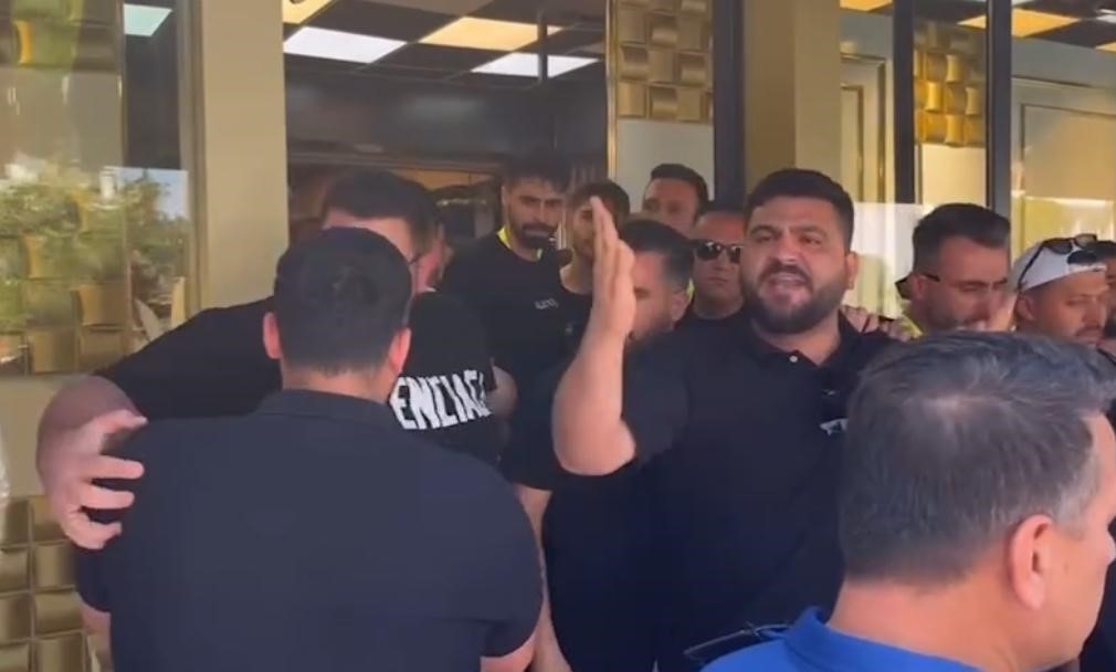 Ortalık Fena Karıştı.. Esnaf Ve Ekipler Karşı Karşıya Geldi (6)