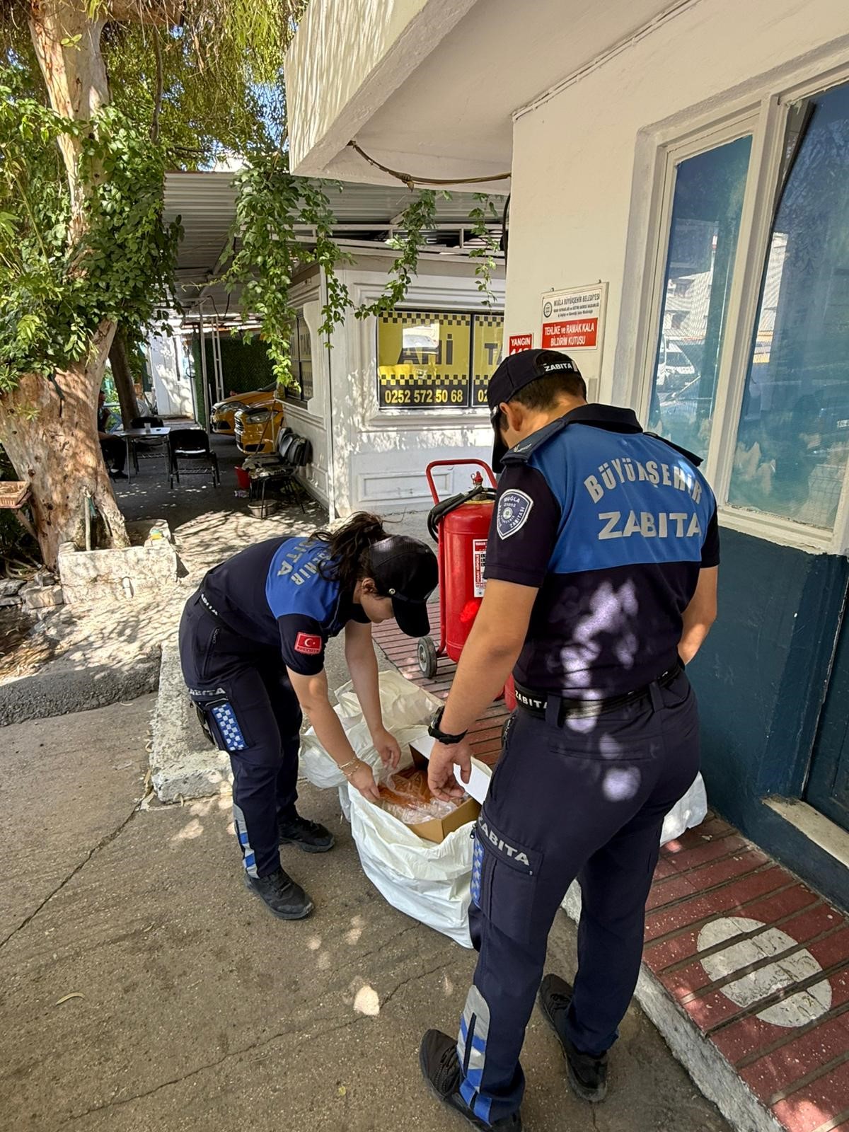 Otogarda 60 Kilogram Et Ele Geçirildi