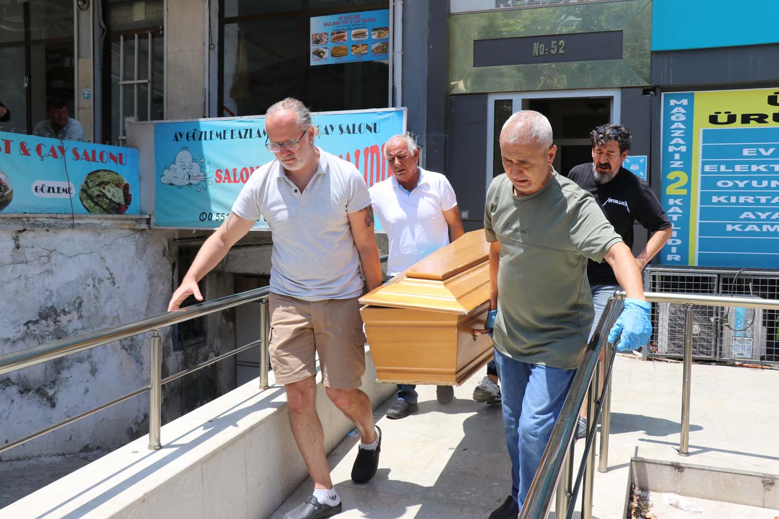 Sevilen Doktorun Cansız Bedeni Bulundu (6)