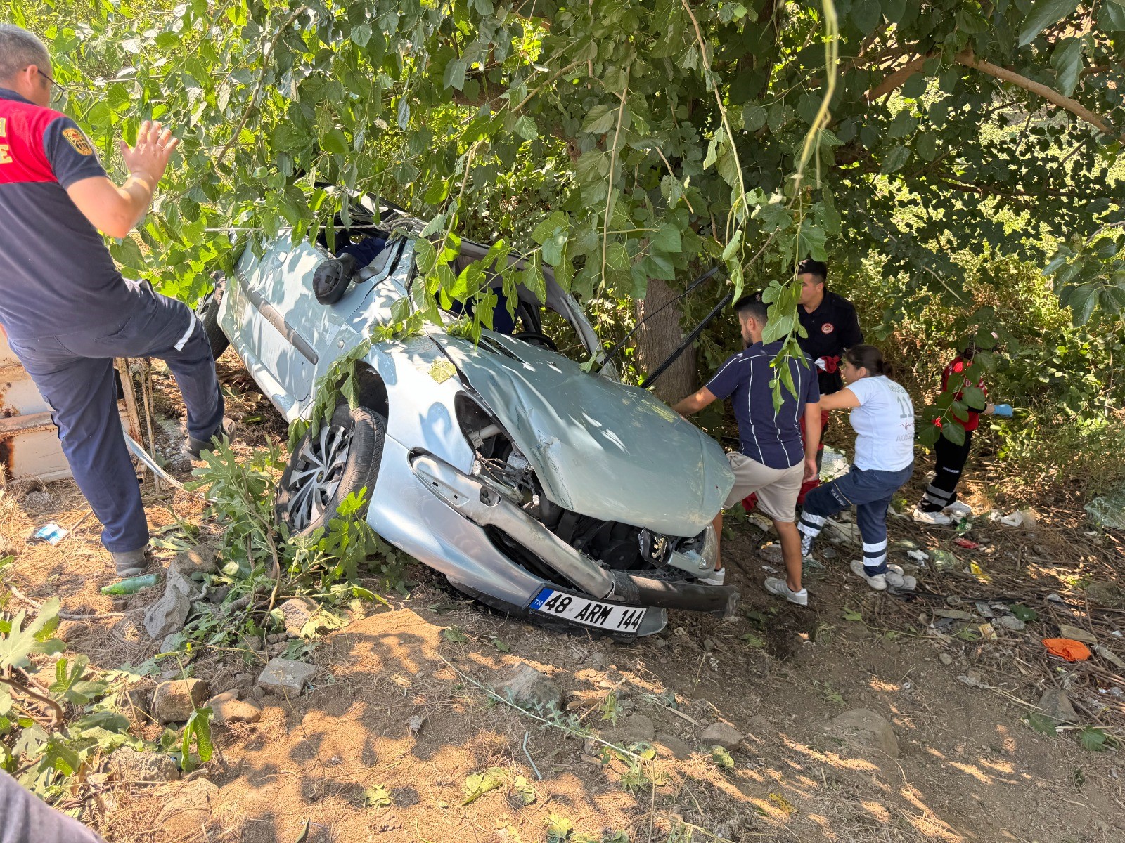 2 Kişi Hayatını Kaybetti, 1 Kişi Yaralandı (5)