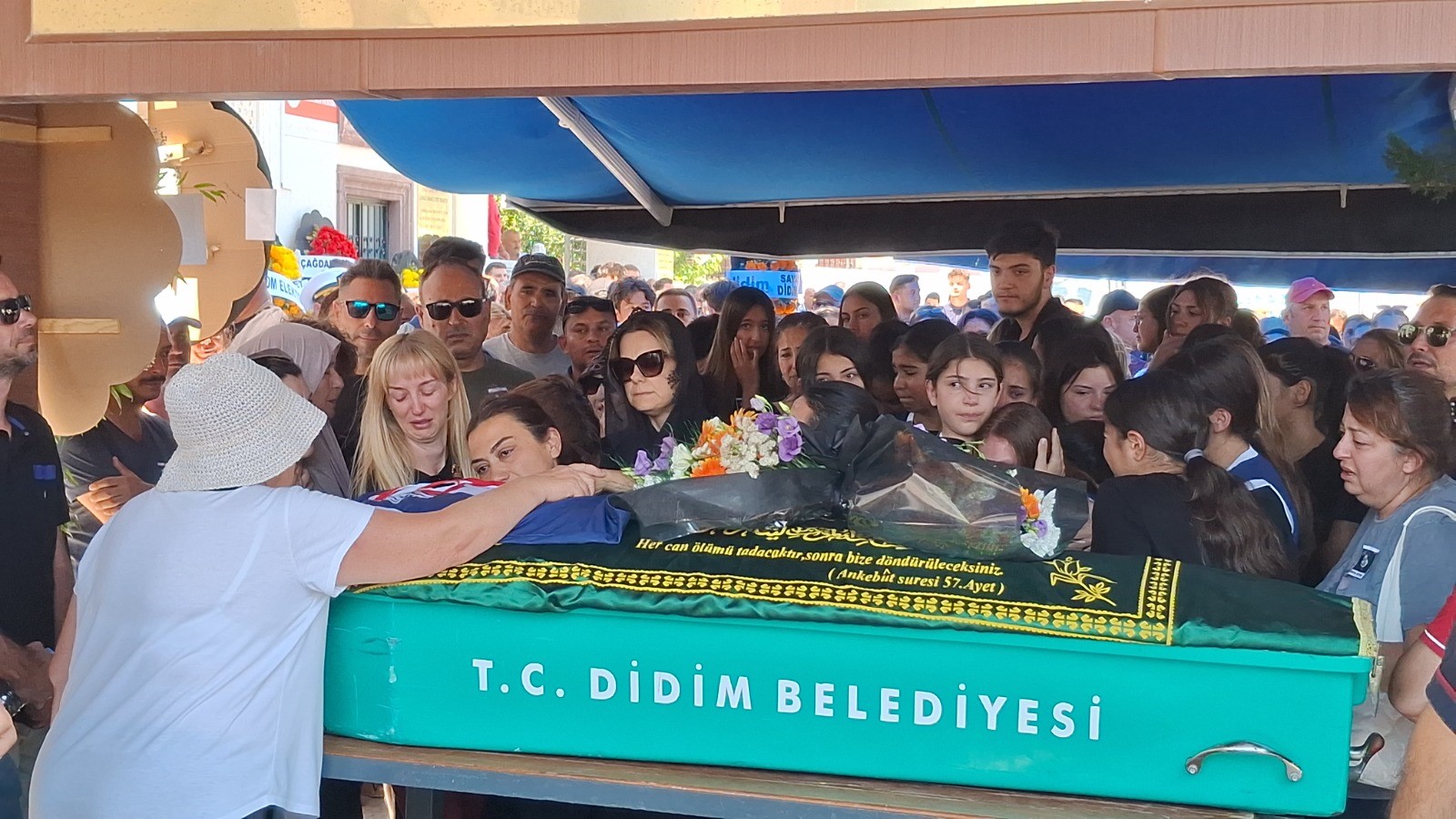 Aydın’da 14 Yaşındaki Derin’e Acı Veda