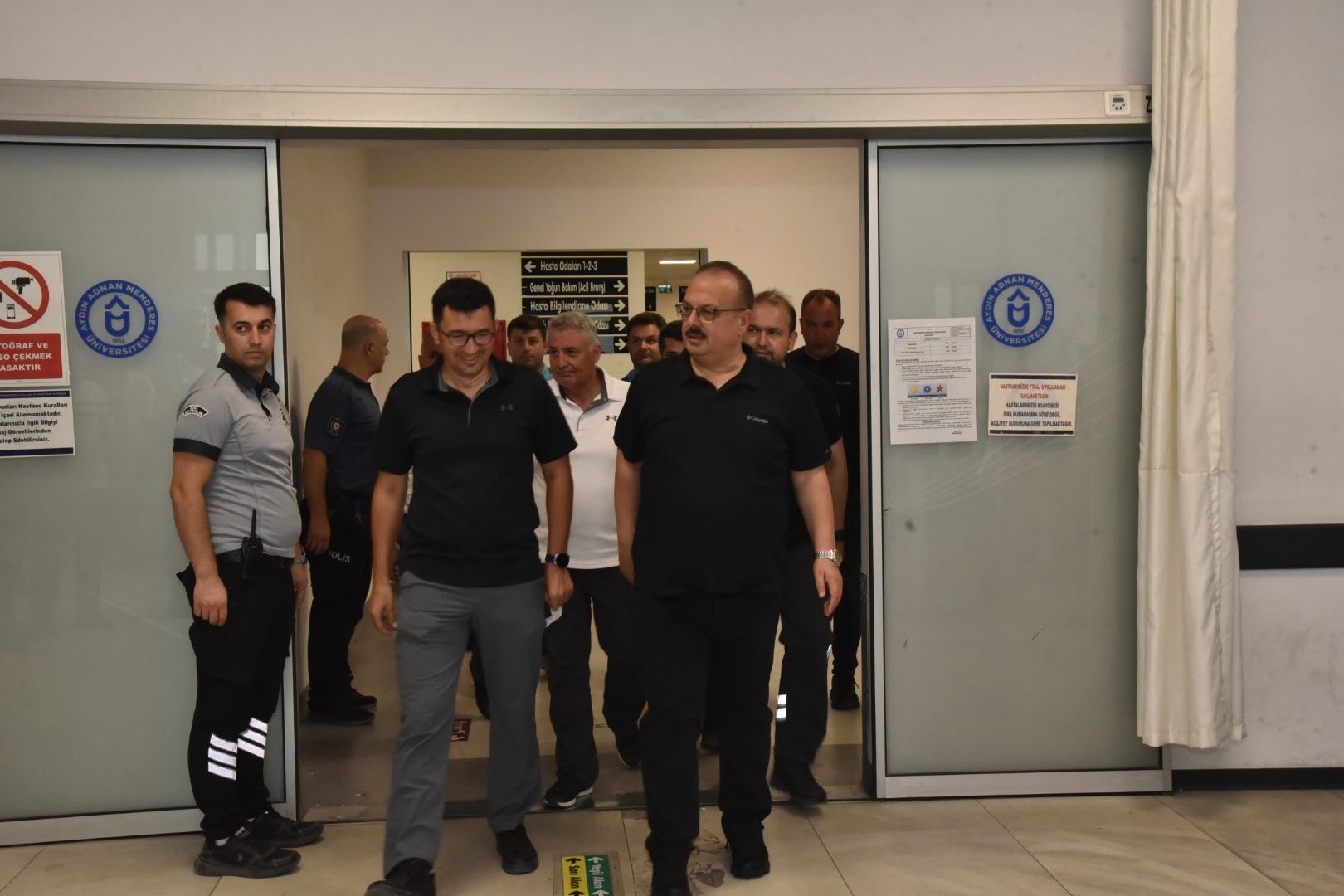 Aydın’da 15 Kişi Hastanede Tedavi Altına Alındı, Vali Canbolat Ziyaret Etti (4)