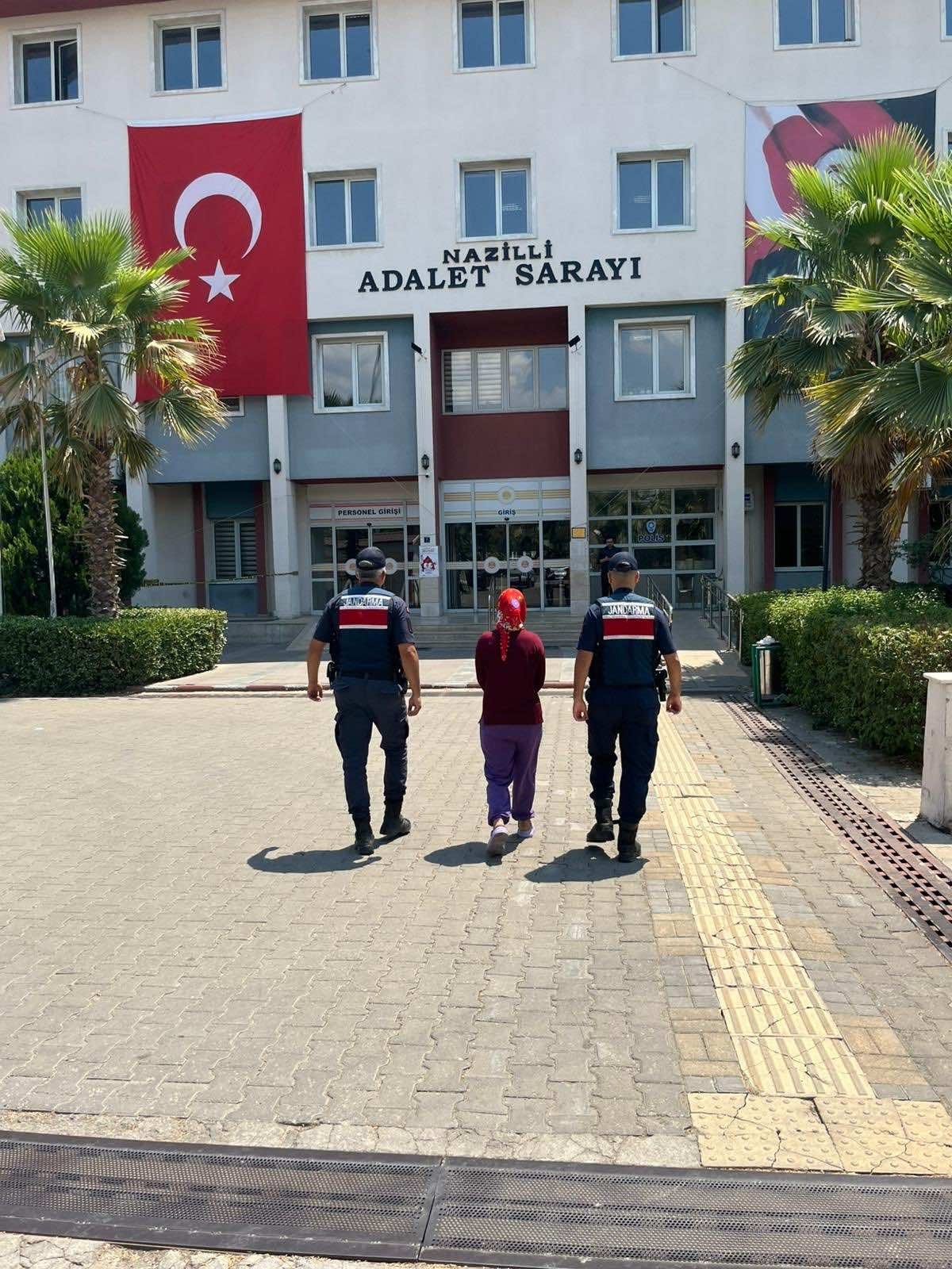 Aydın’da 2 Kadın Yakalandı (4)