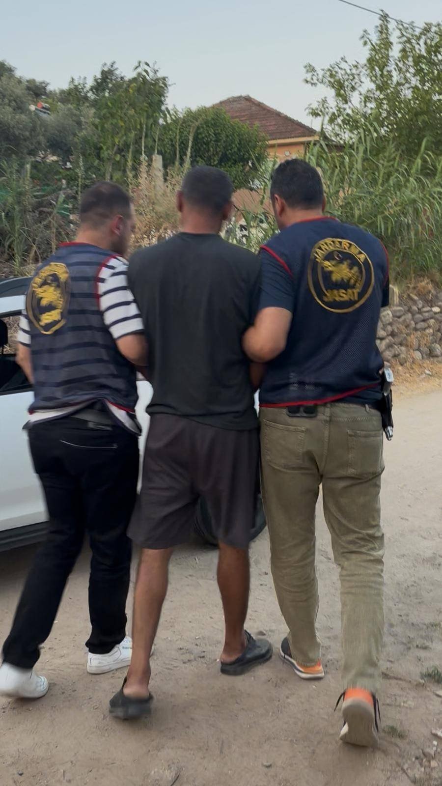Aydın’da 24 Yıl Hapisle Aranan Şahıs Yakalandı (4)