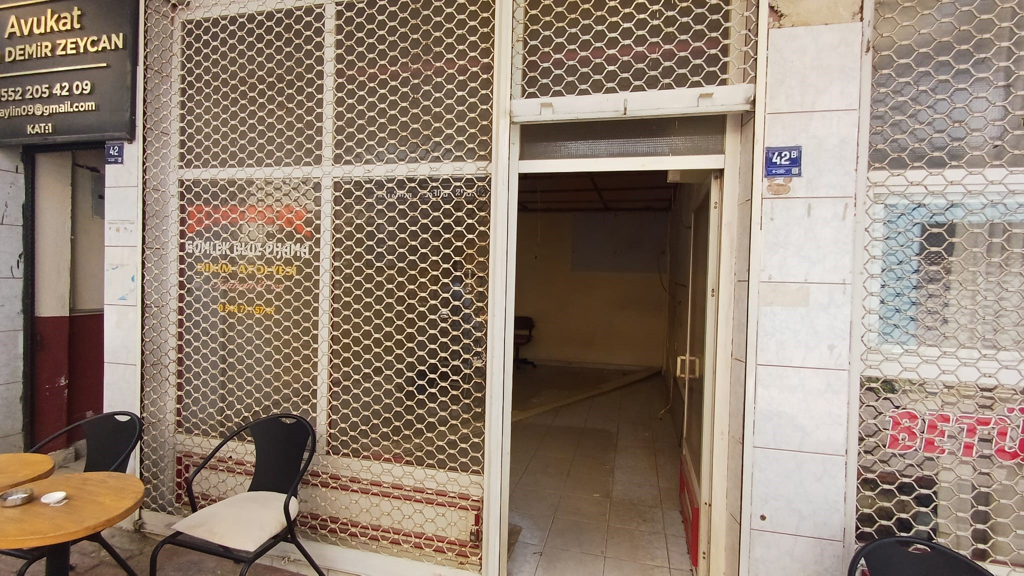 Aydın’da 50 Yıllık Terzi Dükkanında Sadece Ustanın Ismi Kaldı