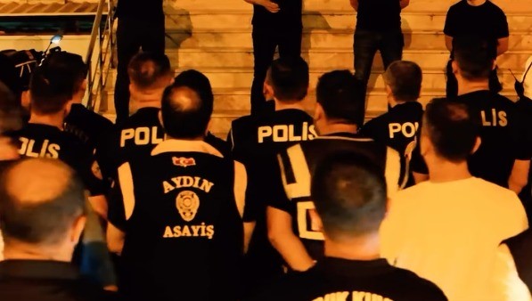 Aydın’da Ekipler Baskın Yaptı (5)