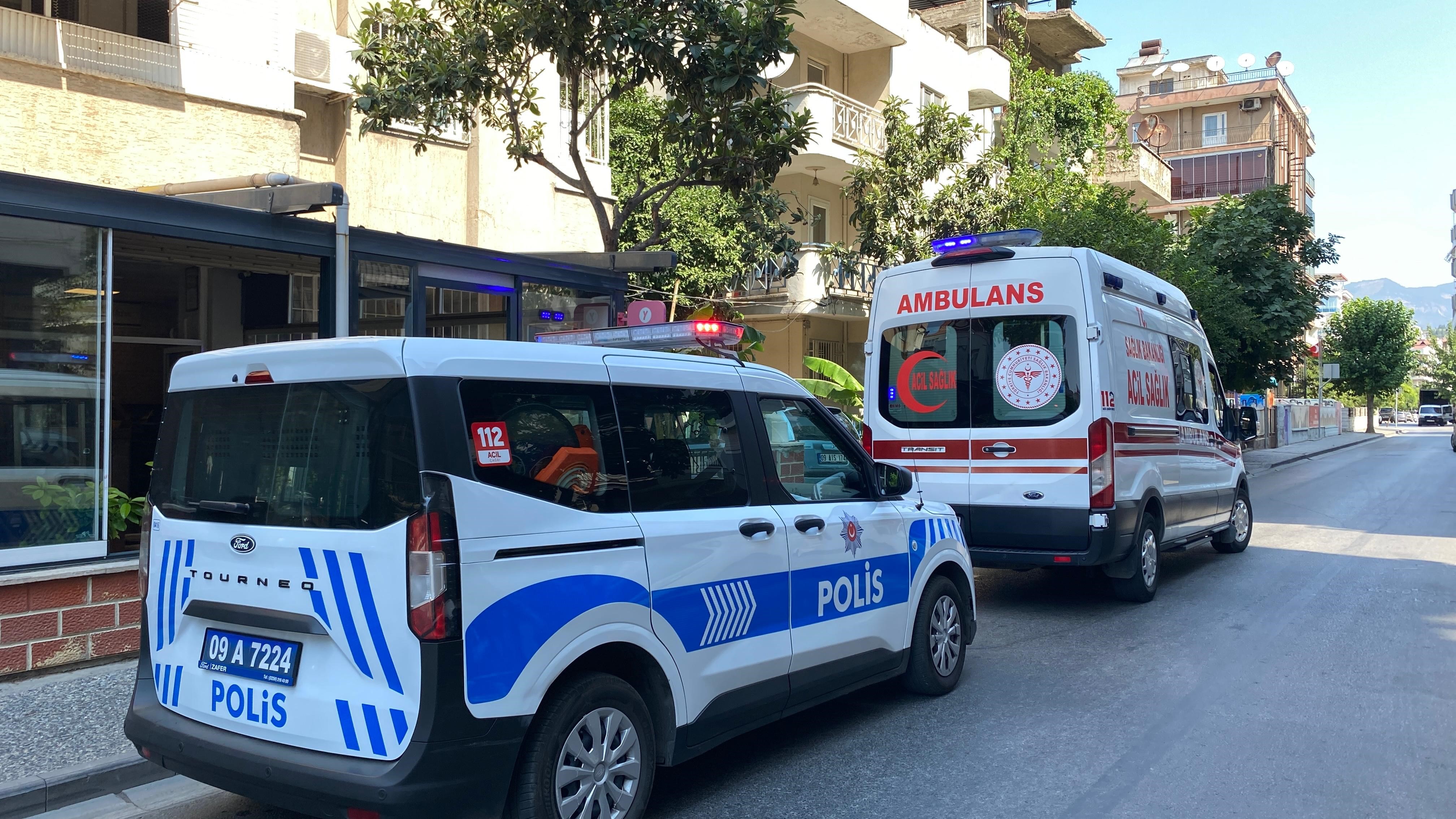 Aydın’da Klima Ustası Yüksekten Düştü (2)