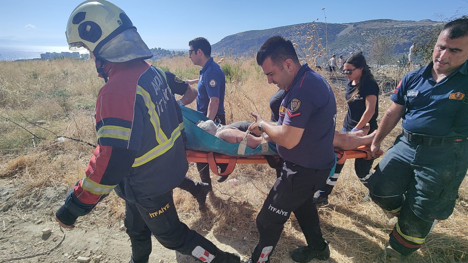 Aydın’da Patlıcan Közlerken Yangın Çıkardı, 25 Metrelik Uçurumdan Yuvarlandı (2)