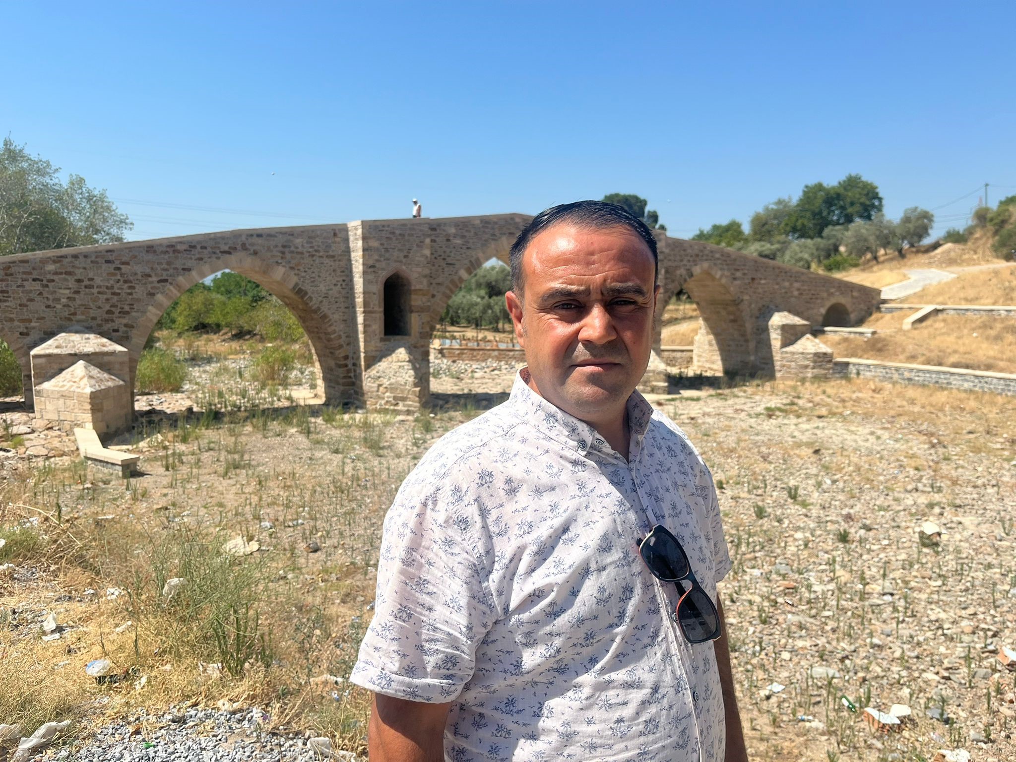 Aydın’da Tarihi Köprü Müptezellerin Uğrak Noktası Haline Geldi (2)