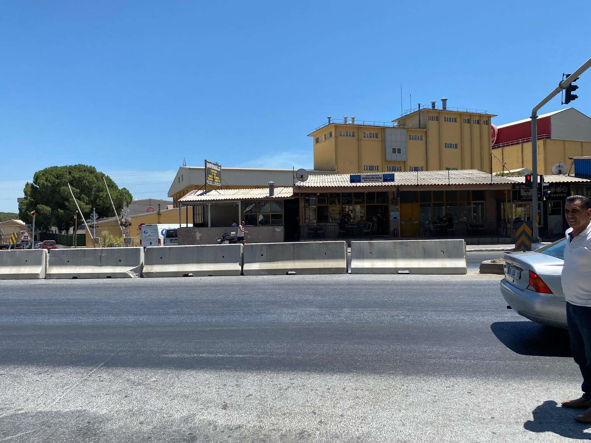 Aydın’daki Kavşak Kapatıldı, Sorun Çözülmedi (3)