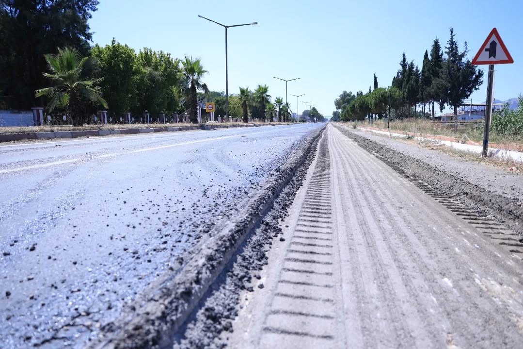 Aydınlılar Dikkat, Bu Yolda Çalışma Var (4)